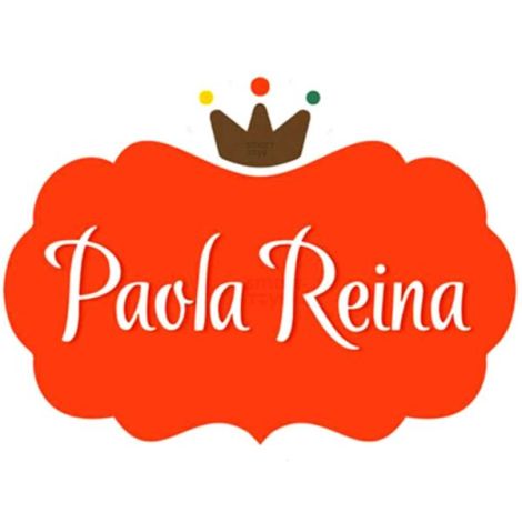 Papusa Conchi, 32 cm, in palton elegant cu ciucuri roz  - Amigas, Paola Reina