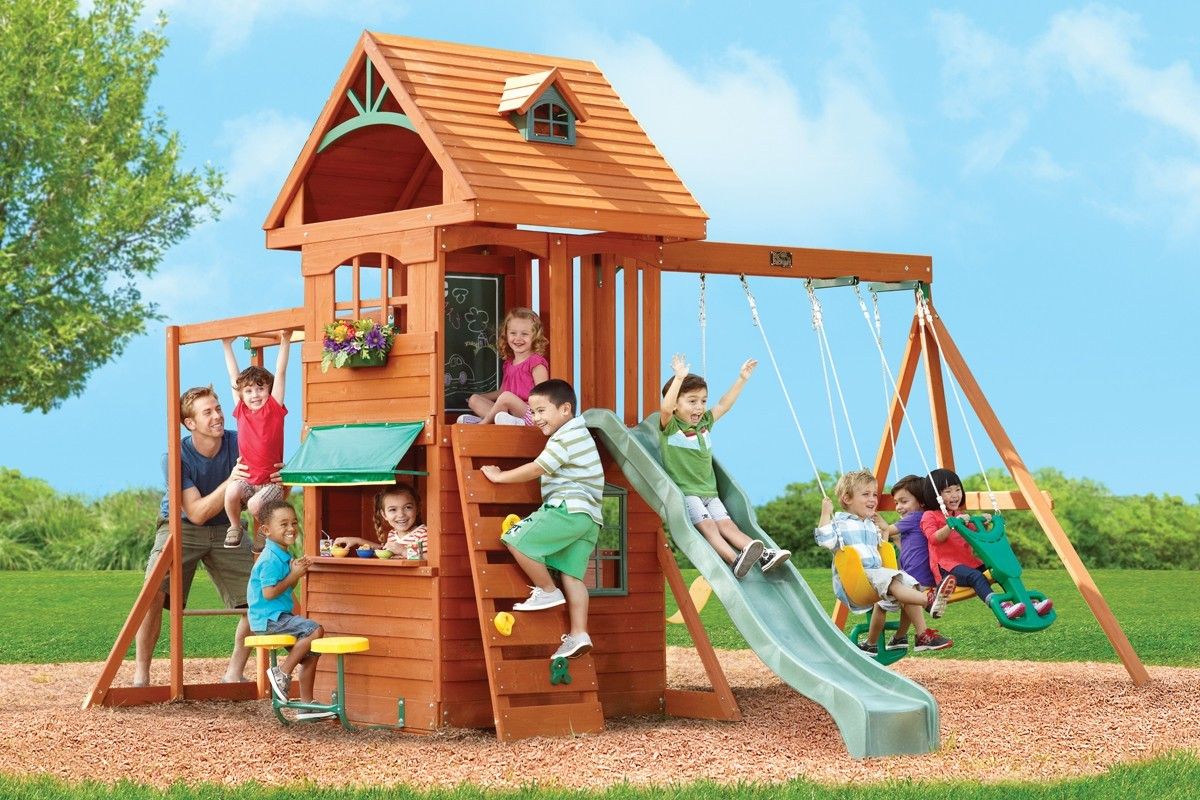 KidKraft Ridgeview Deluxe Clubhouse – Spatiu de joaca complet pentru aventura in curte
